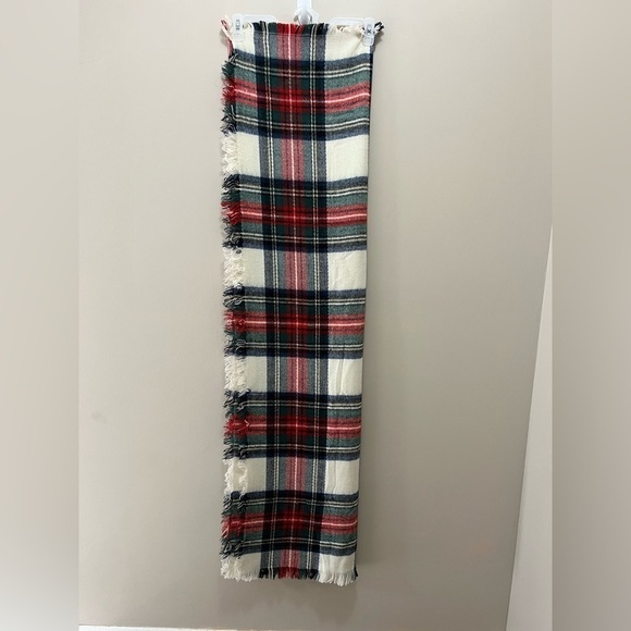 ASOS 54” Square Scarf Oversized Blanket Plaid Scarf Classic Cozy Shawl - Picture 3 of 9